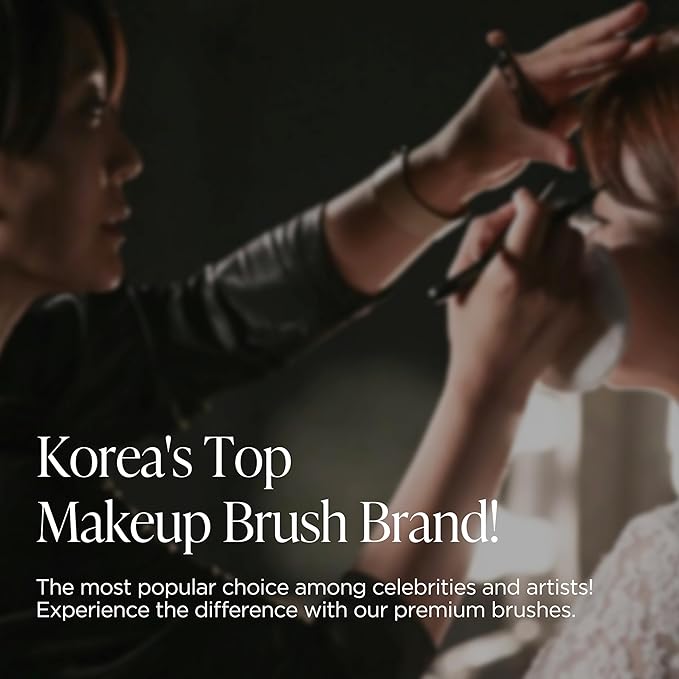 Piccasso 798 Flat Eyeliner Brush – Professional Thin Angled Brush for Gel and Liquid Eyeliner, Soft Bristles for Tightlining and Lash Line, Eye Makeup and Facial Brush from K-Beauty Brand