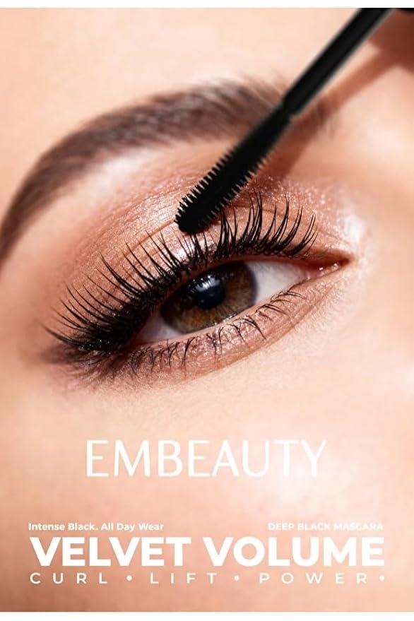 Ultra Black Volumizing Mascara – Lengthening, Waterproof & Smudge-Proof Formula, Long-Lasting Full Volume Effect, Easy-Apply Original Size Brush – 9 ml / 0.30 fl oz