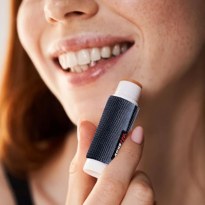 HEYSKAY 3PCS Lip Balm Holder Sleeves Keychain Lipstick Sleeves Lip Gloss Holder Keychain Chapstick Elastic Sleeves(Blackx3)