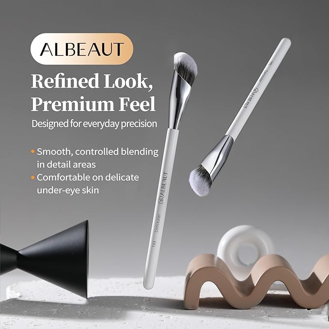 Concealer Brush, Angled Under Eye Makeup Small Foundation Precision Face Blending Brush (193 concealer brush)
