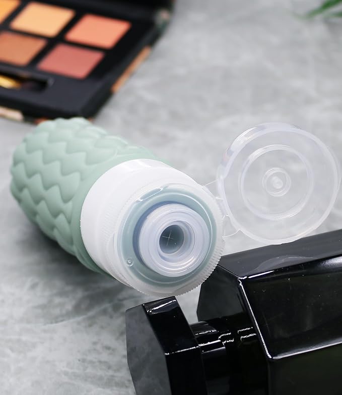 100 ml Silicone Travel Bottles for Toiletries with Labels/Clear Bag, Holiday Travel Essentials Leakproof Refillable Squeeze Travel Size Containers Set for Shampoo and Conditioner