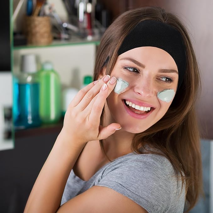 WILLBOND 200 Pieces Disposable Spa Facial Headbands Stretch Non Woven Facial Headband Skin Care Hair Band with Soft Convenient Closure for Women Salons(Black)