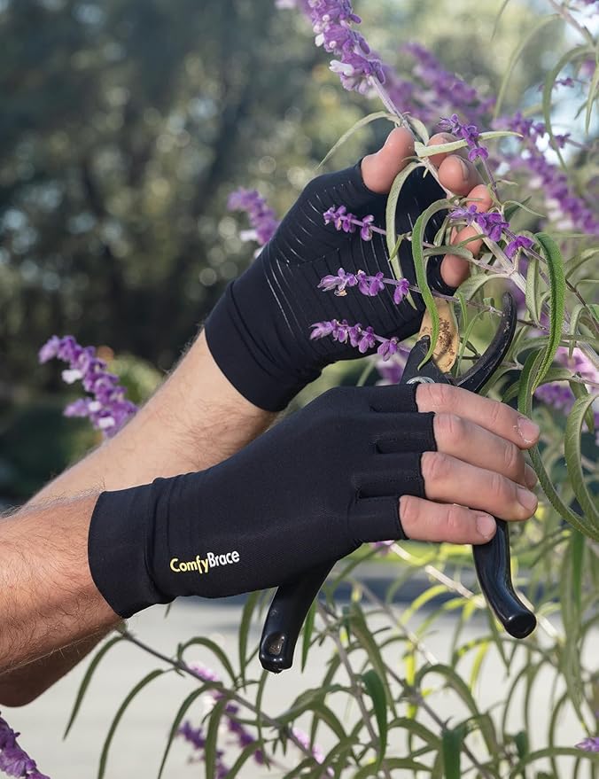ComfyBrace Copper Infused Compression Arthritis Gloves for Hand & Finger Relief from pain/swelling caused by Rheumatoid Arthritis, Carpal Tunnel, Tendonitis and Poor Circulation, Fits Men & Women