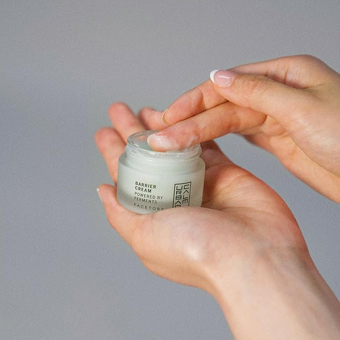 FACETORY Urban Calm Barrier Cream Hydrating Face Moisturizer with Hyaluronic Acid, Fermented Honeybush Daily Moisturizer Face Cream for Aging, Oily, Dry, Sensitive Skin, Mini Travel Lotion 0.5 Fl Oz
