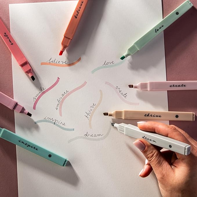 DIVERSEBEE Bible Highlighters with Soft Chisel Tip, 8 Pack Assorted Colors Pens No Bleed, Quick Dry, Cute Aesthetic Markers, Bible Study Journaling Supplies and Accessories (Boho)