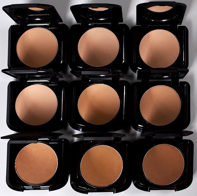 Palladio Dual Wet and Dry Foundation with sponge and Mirror, Squalane Infused, Apply Wet for Maximum Coverage or Dry for Light Finishing and Touchup, Minimizes Fine Line, All day Wear, Natural Clary