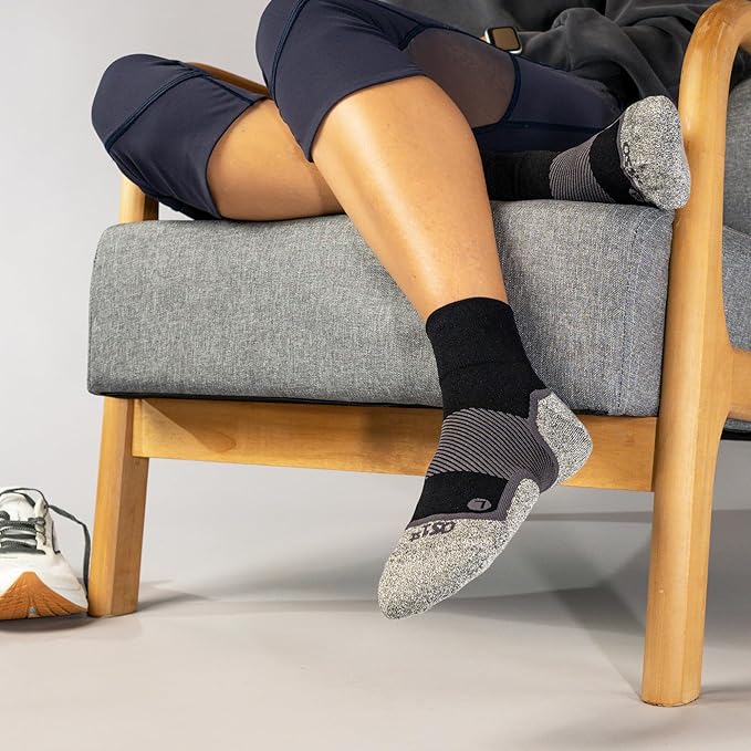 OrthoSleeve WC4 Diabetic & Neuropathy Compression Socks, Non-Binding for Men & Women, Improve Circulation & Edema