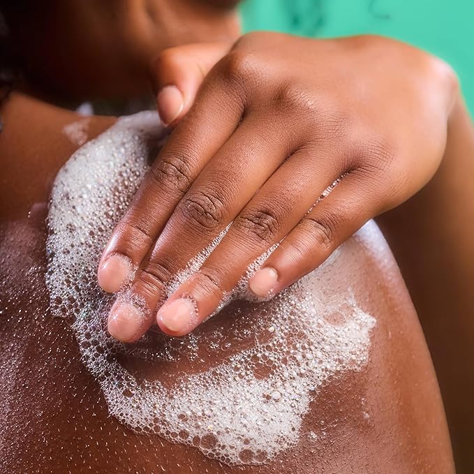 Tree Hut Merry Mint Foaming Gel Wash, Moisturizing & Hydrating Body Wash with Shea Butter, Gently Cleanses for Soft, Fresh & Radiant Skin, 18 fl oz (Pack of 2)